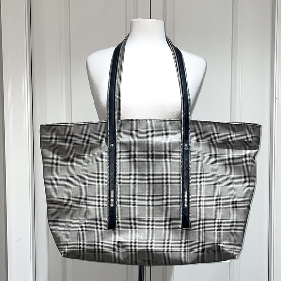 Vintage American Tourister Tote - Picture 10 of 10